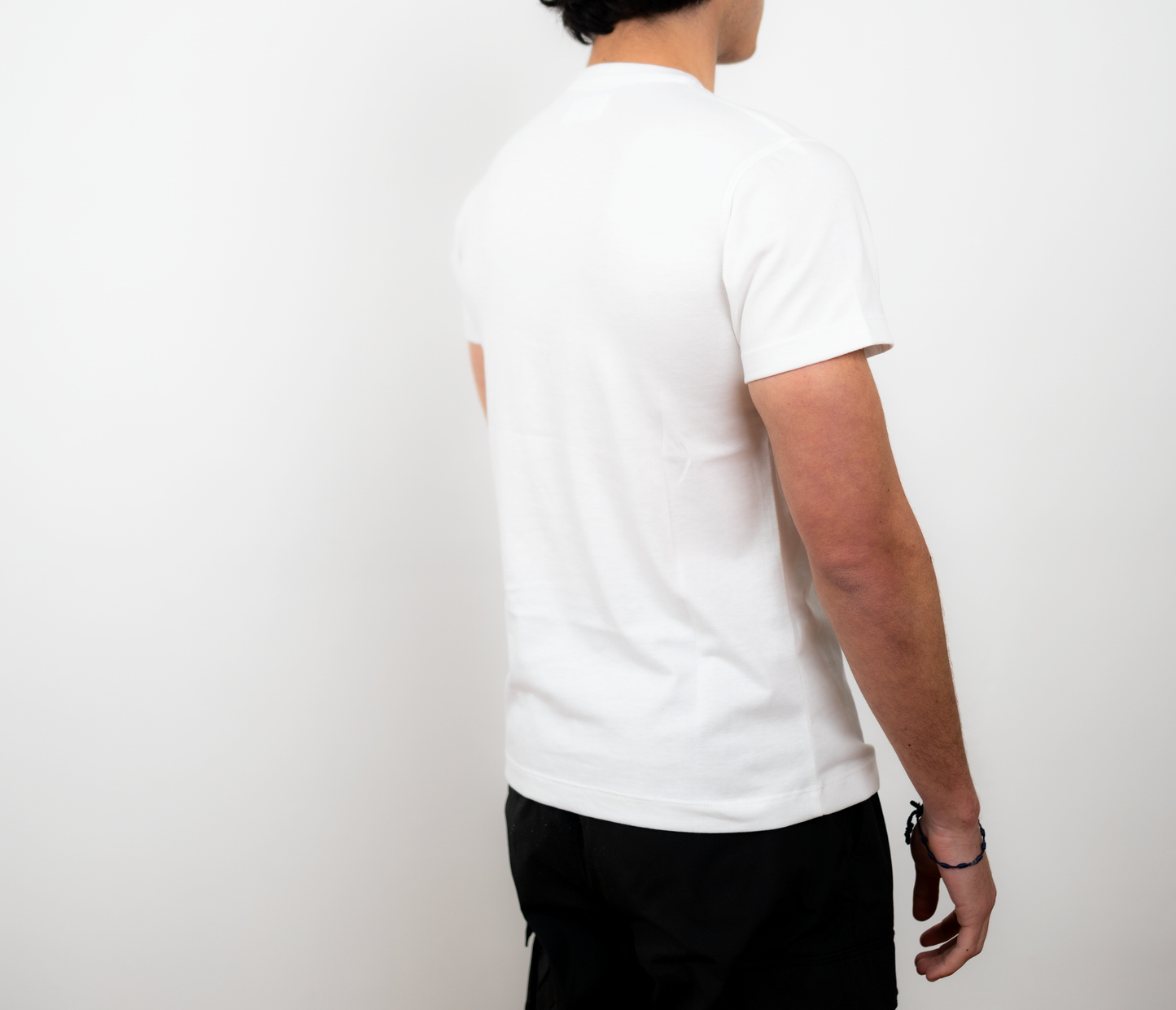 NAVY BASIC T-SHIRT